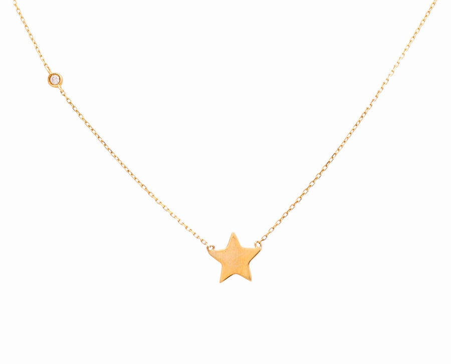 14K Yellow Gold Star Women's Necklaces with 0.03Tw Round Diamonds