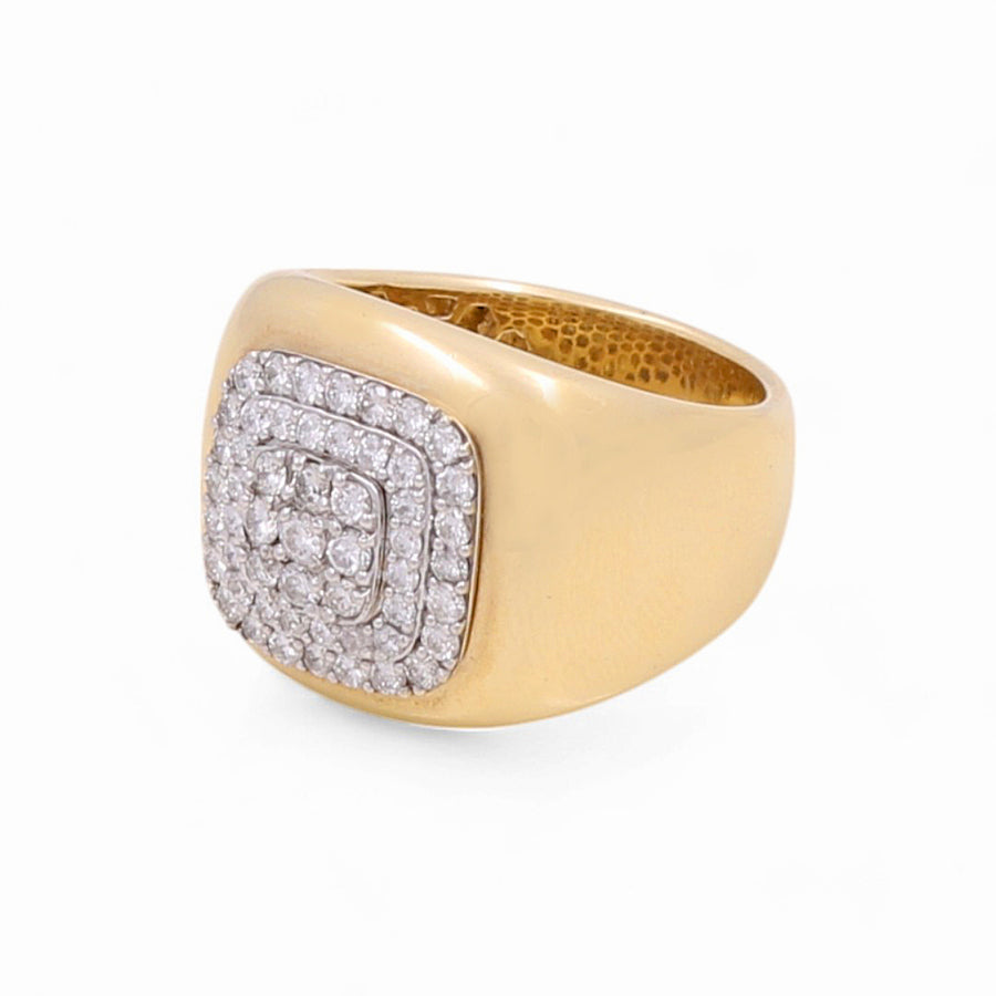 Yellow Gold 14k  Cocktail Fashion Ring with 1.30Tw Round Diamonds